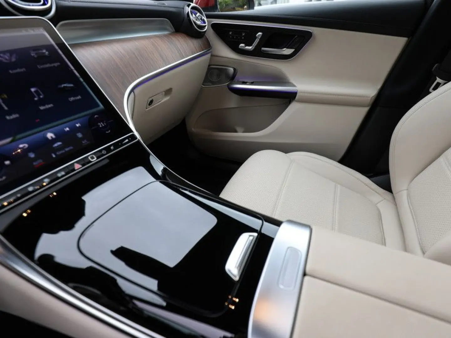 GLC 400 e 4M Avantgarde/360/Pano/Burm/AHK/Distr
