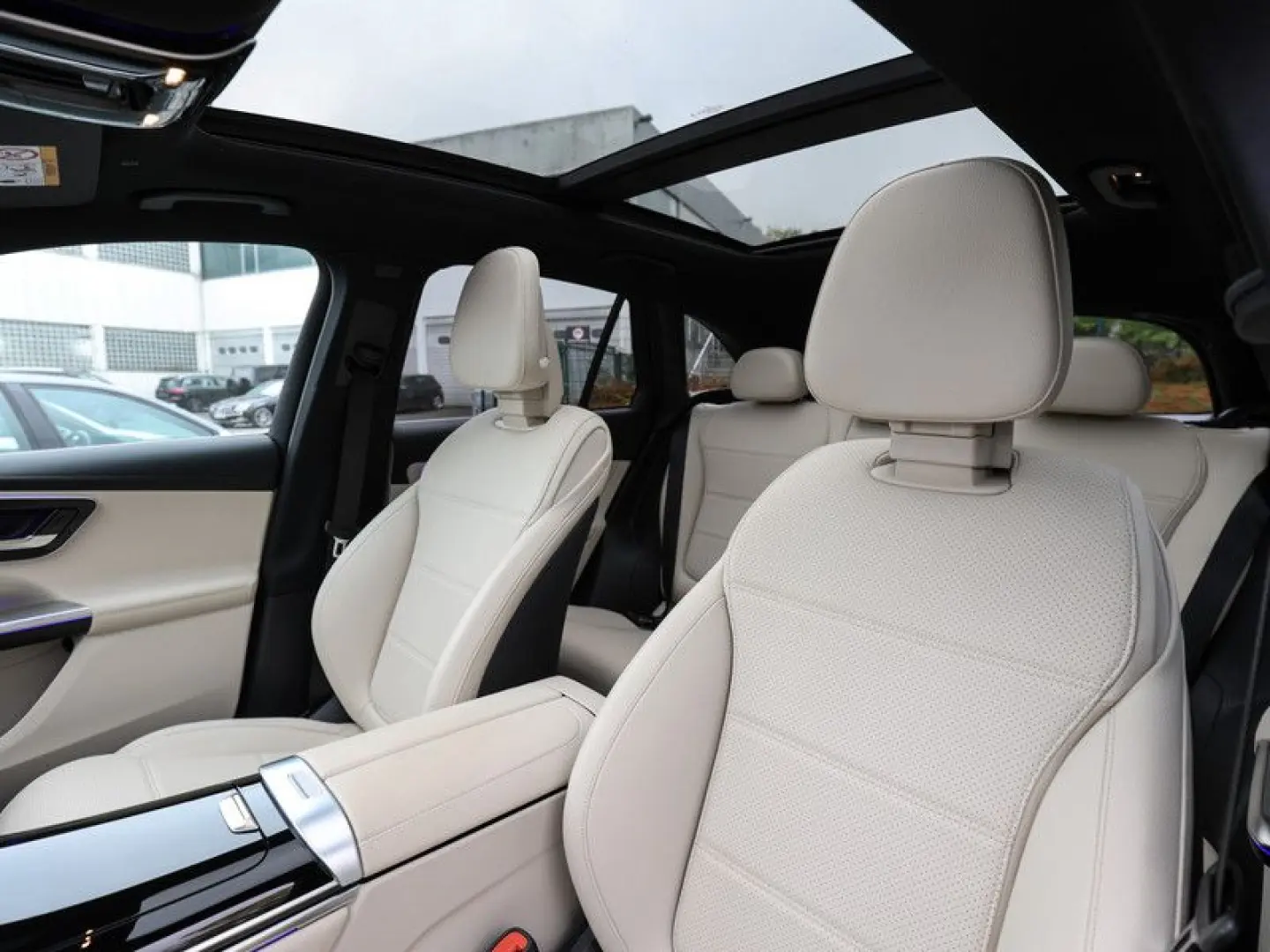 GLC 400 e 4M Avantgarde/360/Pano/Burm/AHK/Distr