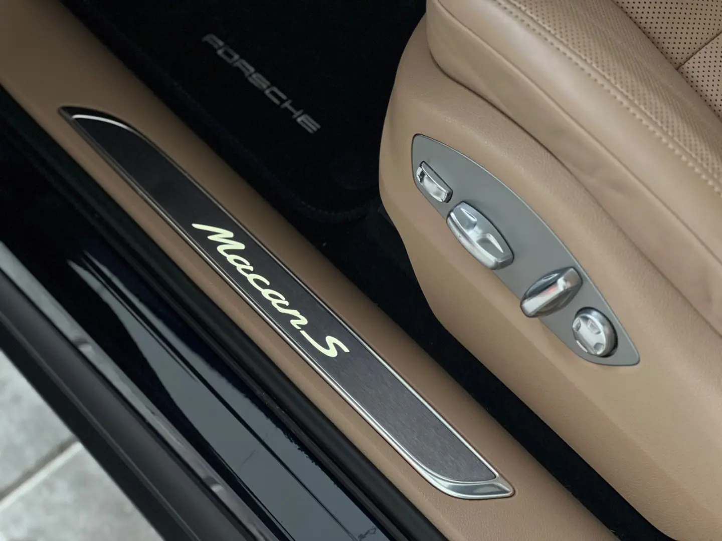 MACAN S SPORT CHRONO FULL LED 360 BOSE CARPLAY