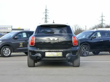 Mini Cooper-S Countryman ALL4 1.6i
