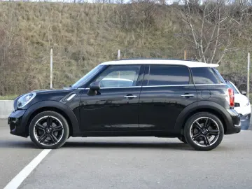 Mini Cooper-S Countryman ALL4 1.6i