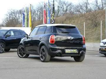 Mini Cooper-S Countryman ALL4 1.6i