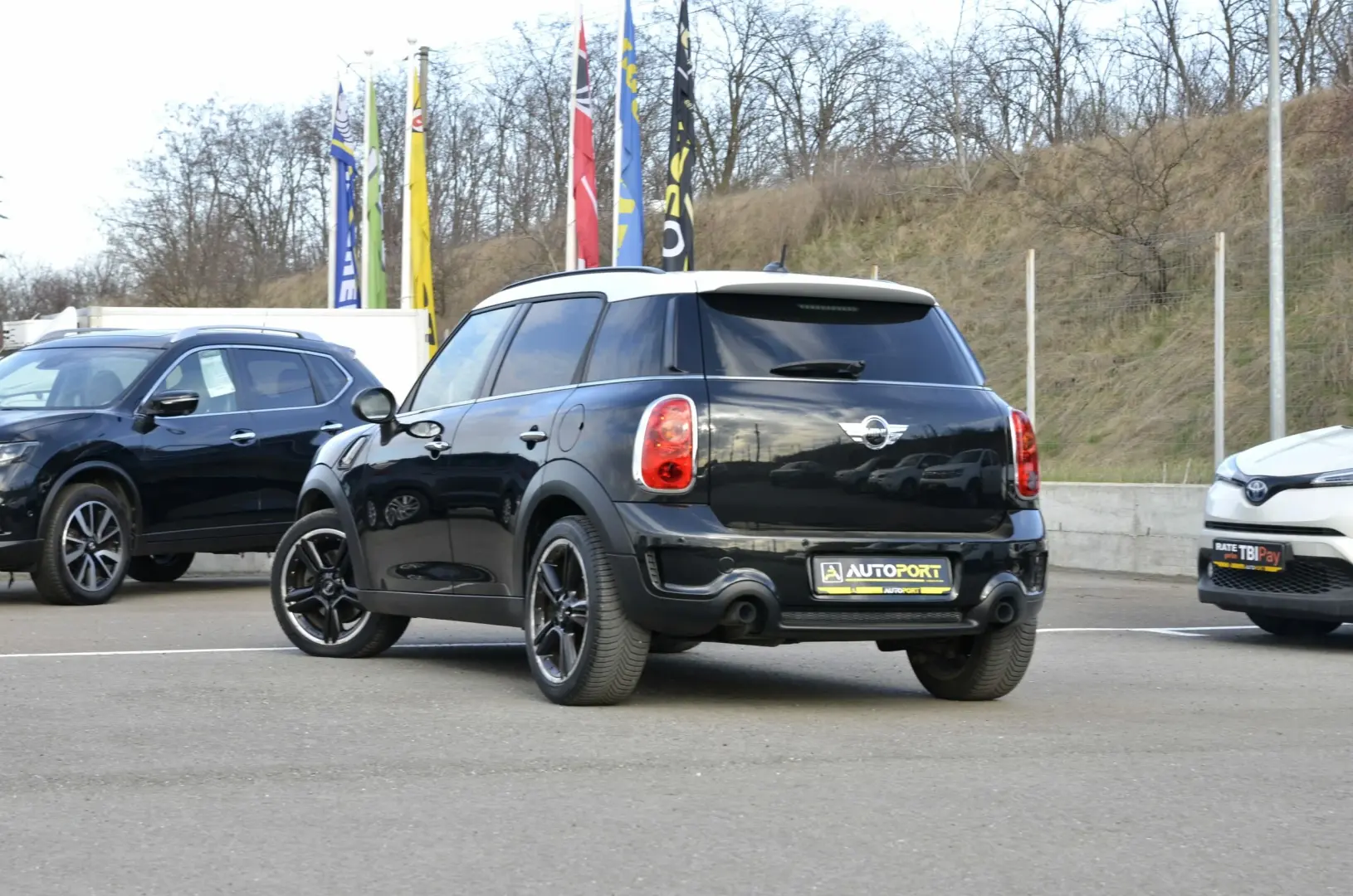 Mini Cooper-S Countryman ALL4 1.6i