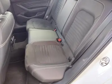 VW PASSAT VAR ELEGANCE 2.0TDI/200CP DSG7 4X4