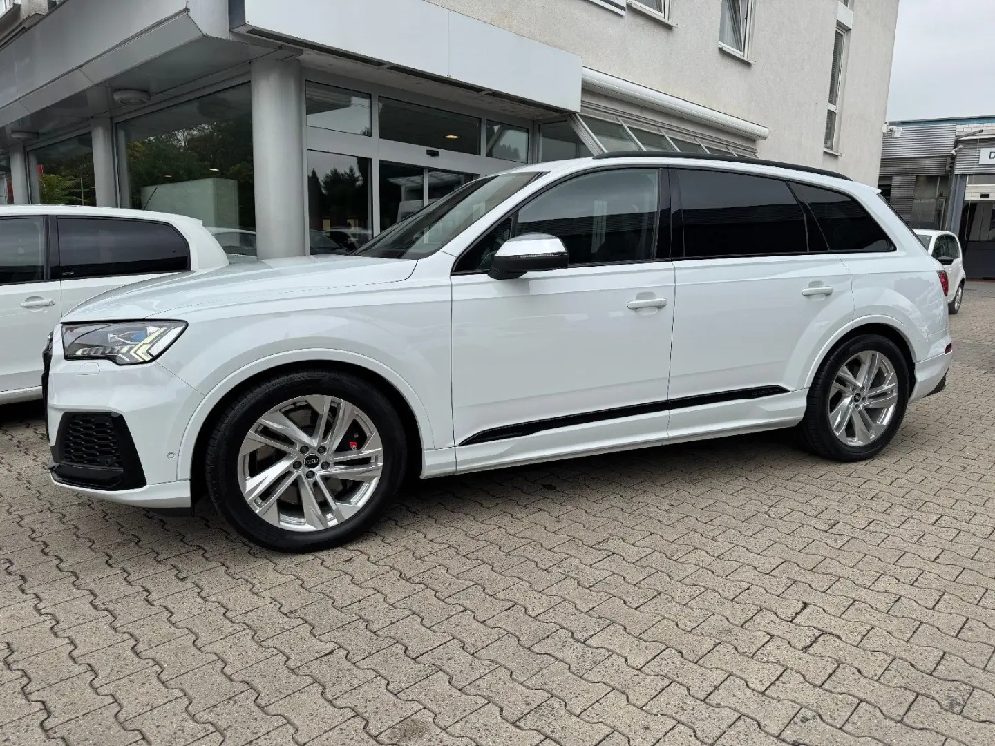 SQ7 4.0 TFSI - AHK+B&O+Standhzg+Laser+Pano+Head