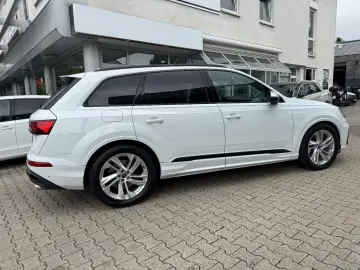 SQ7 4.0 TFSI - AHK+B&O+Standhzg+Laser+Pano+Head