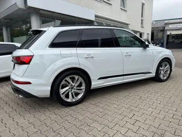 SQ7 4.0 TFSI - AHK+B&O+Standhzg+Laser+Pano+Head