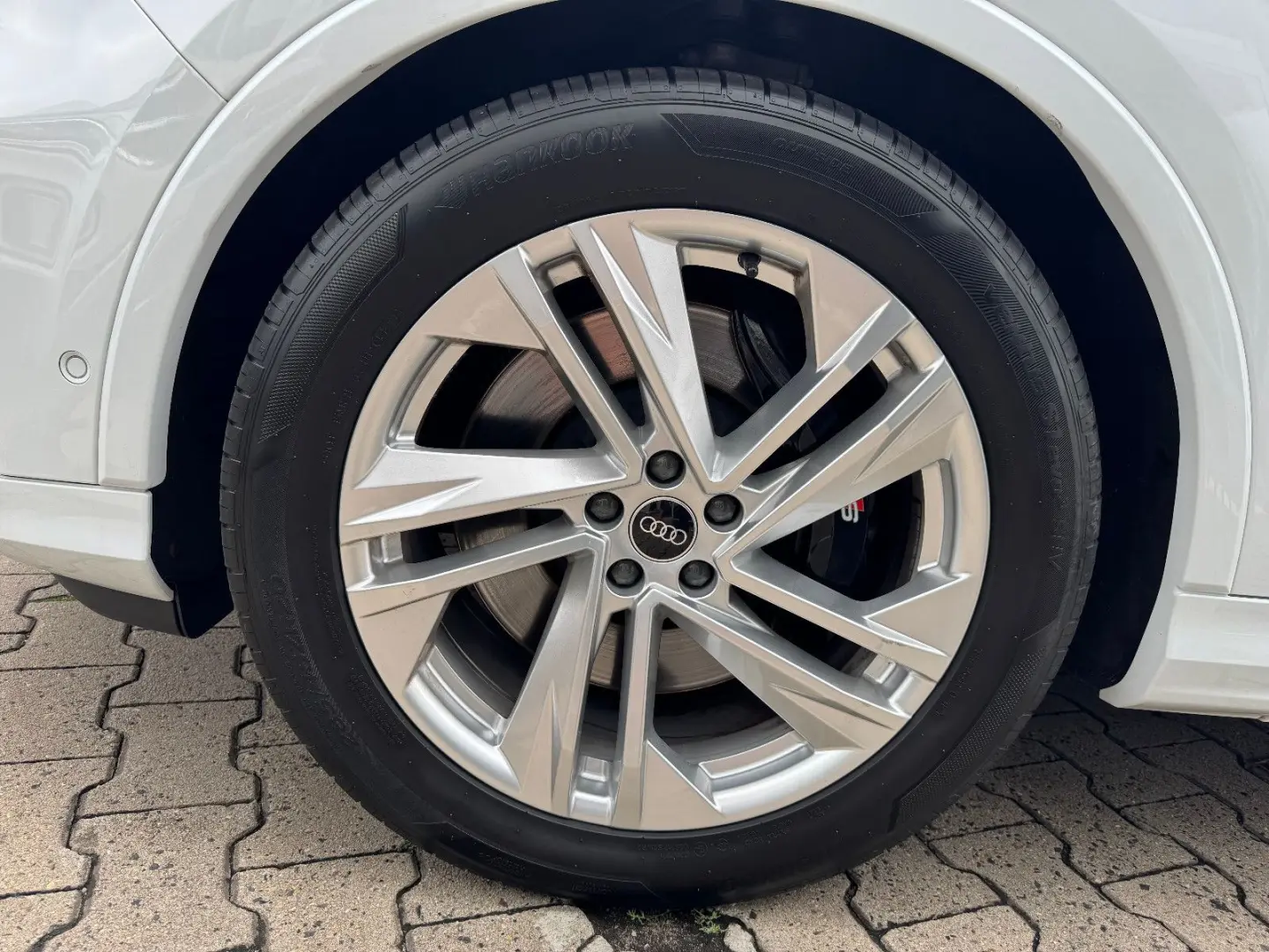 SQ7 4.0 TFSI - AHK+B&O+Standhzg+Laser+Pano+Head