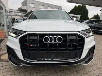 SQ7 4.0 TFSI - AHK+B&O+Standhzg+Laser+Pano+Head