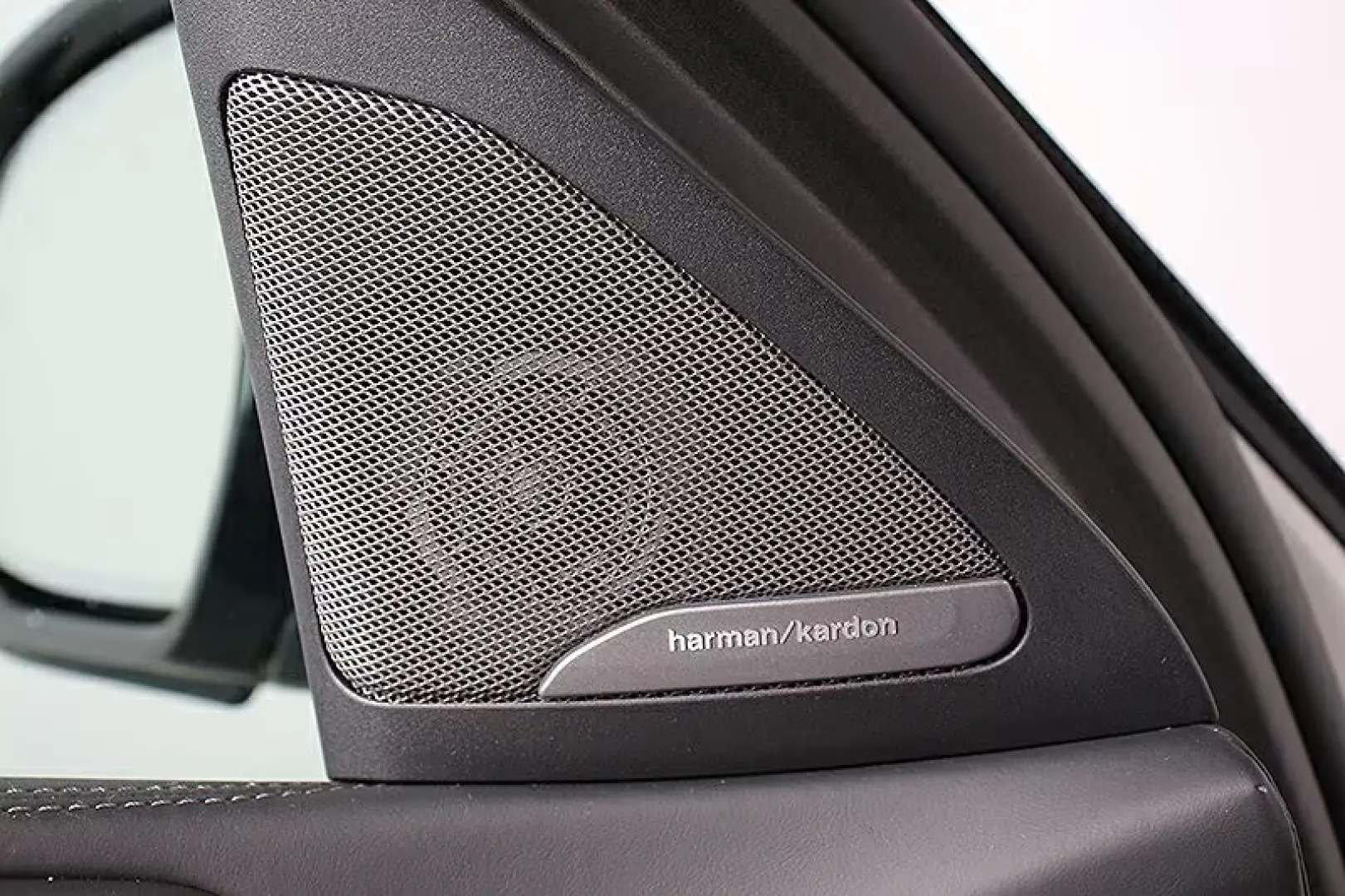 BMW X6 xDrive30dA M Sport Laser AHK Stand