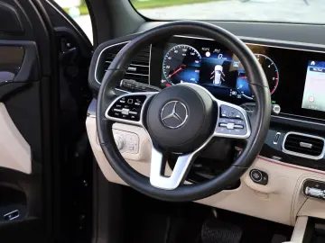 Milanne Auto Trade - TVA Inclus - Full Serice - Fara Daune