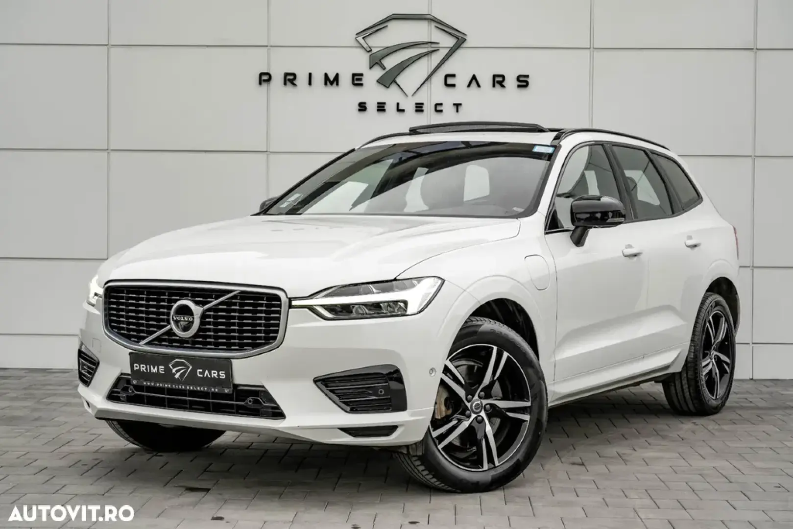 Volvo XC 60 Recharge T8 Twin Engine eAWD R-Design