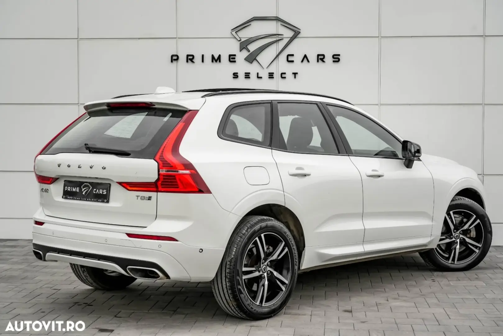 Volvo XC 60 Recharge T8 Twin Engine eAWD R-Design