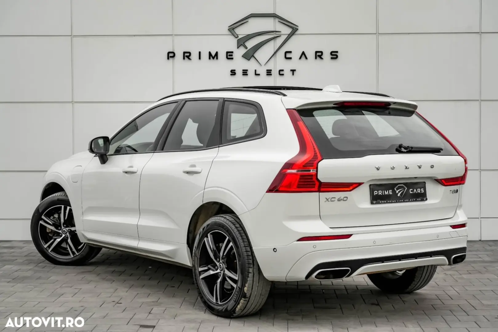Volvo XC 60 Recharge T8 Twin Engine eAWD R-Design