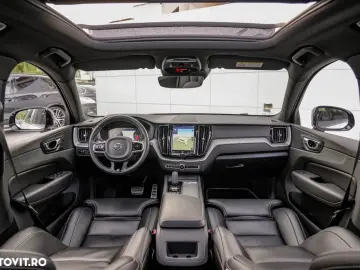 Volvo XC 60 Recharge T8 Twin Engine eAWD R-Design