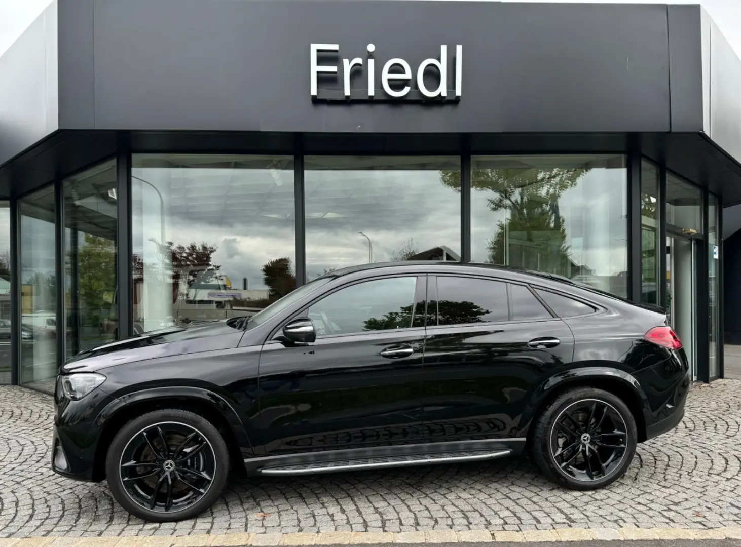 GLE 450d 4M Coupe  AMG, AHK, Head-Up, Pano, 22