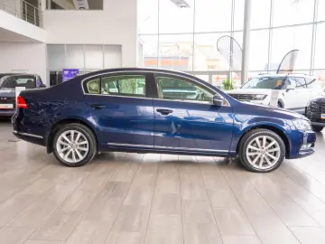 Volkswagen Passat 2.0TDI 4Motion DSG  Highline