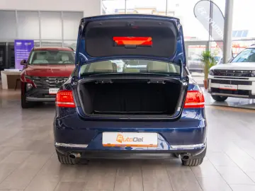 Volkswagen Passat 2.0TDI 4Motion DSG  Highline