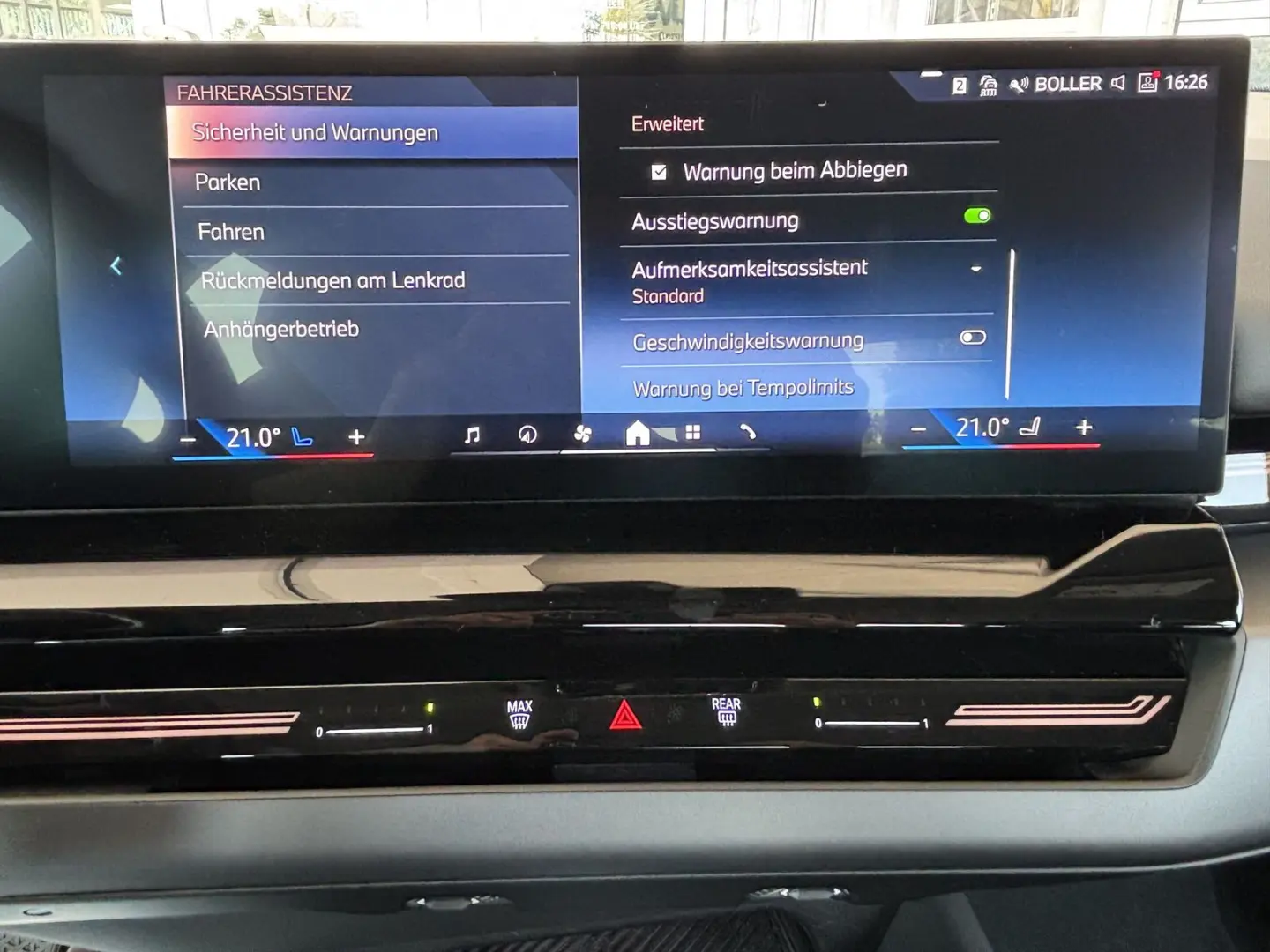 520 d xDrive 1.Hd LEDER AHK NAVI CAM HUD PLA DSC