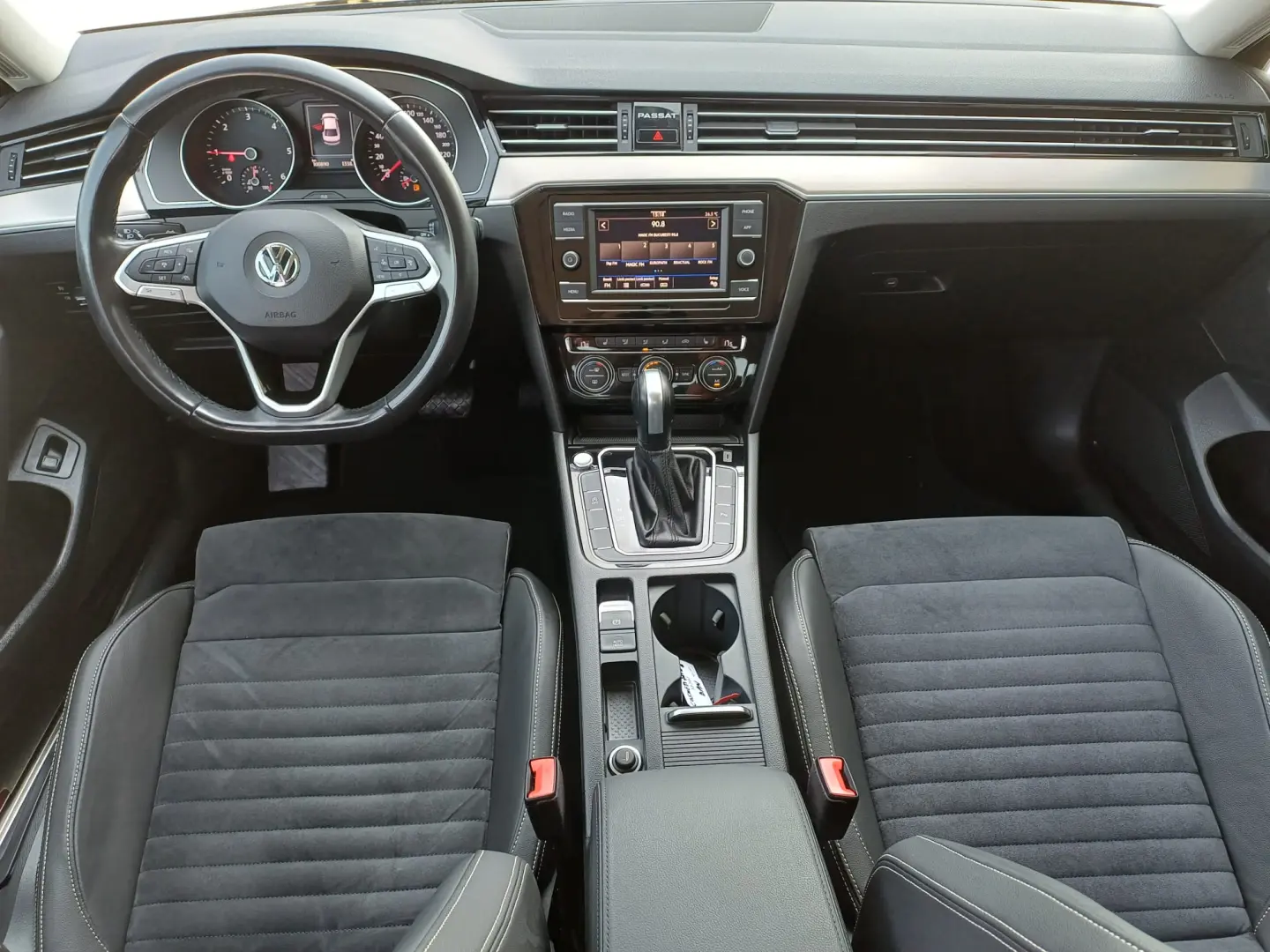 Volkswagen PASSAT 2.0 Tdi 150 CP DSG Highline