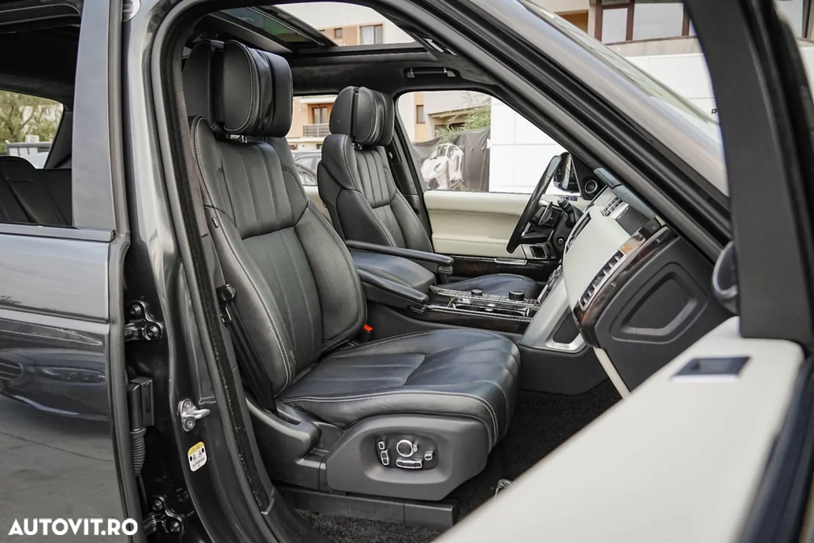 Land Rover Range Rover 3.0 I TDV6 SVAutobiography
