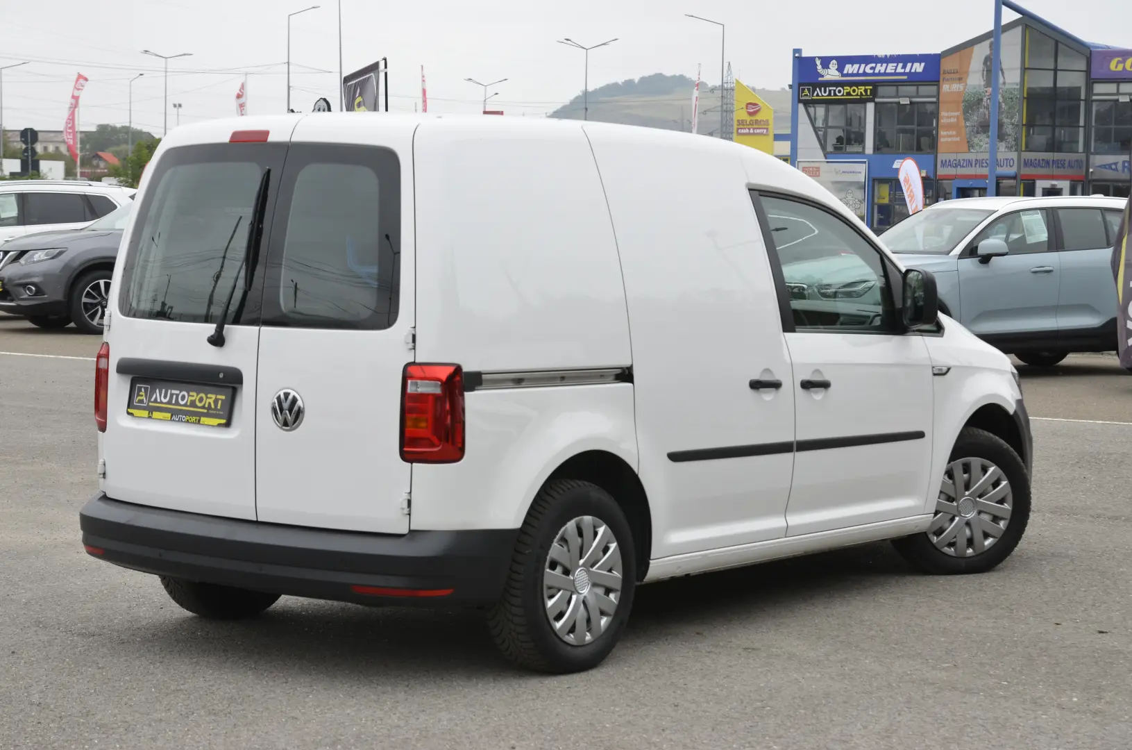 VOLKSWAGEN Caddy Van 2.0 TDI Business Line