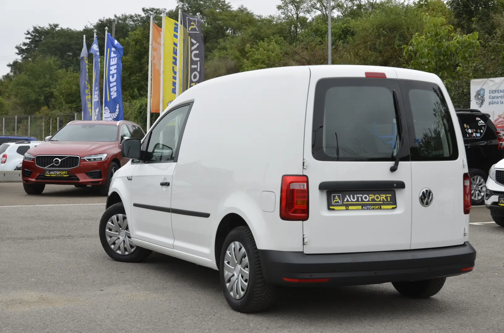VOLKSWAGEN Caddy Van 2.0 TDI Business Line