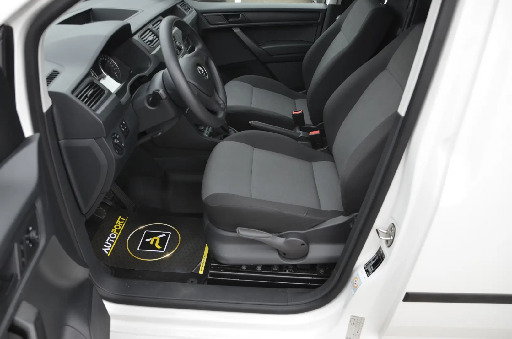 VOLKSWAGEN Caddy Van 2.0 TDI Business Line