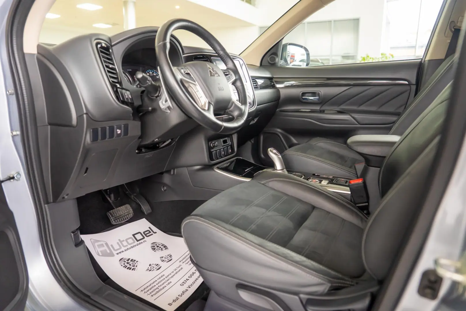 Mitsubishi Outlander 2.0MIVEC Plug-in Hybrid 4WD