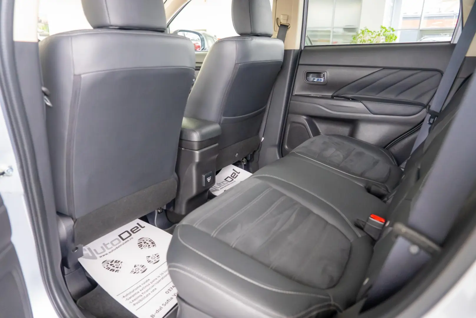 Mitsubishi Outlander 2.0MIVEC Plug-in Hybrid 4WD