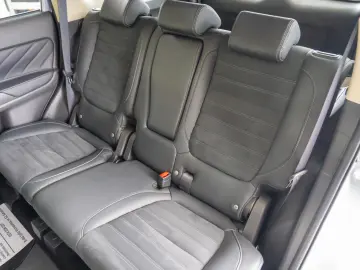 Mitsubishi Outlander 2.0MIVEC Plug-in Hybrid 4WD