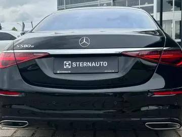 S 580 e Limousine