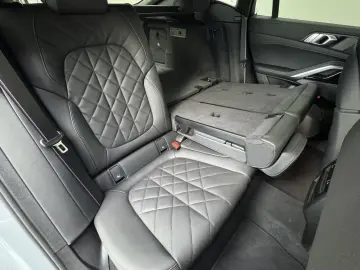X6 xDrive40d M Sport Pro 22Zoll ACC Sitzlüftung
