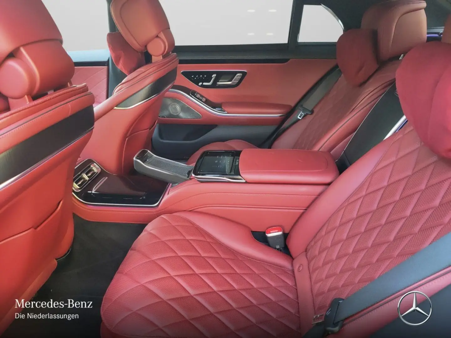 S450e lang AMG Pano Exklusive HA-LE Chau NP189T?