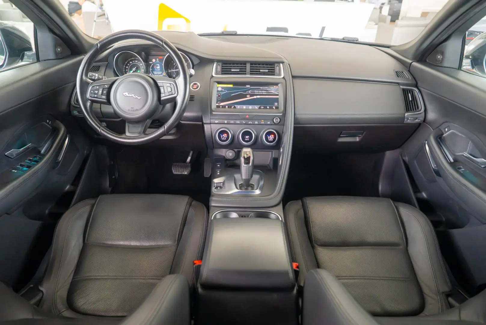 Jaguar E-Pace 2.0 D150 AWD Automat