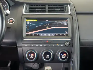 Jaguar E-Pace 2.0 D150 AWD Automat