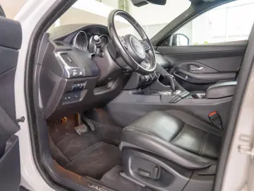 Jaguar E-Pace 2.0 D150 AWD Automat