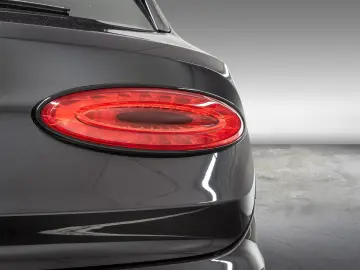 Bentayga V8 Azure EWB |First Edition|Black Line|