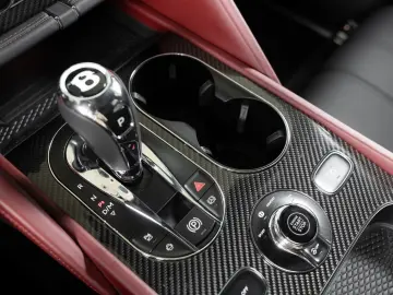 Bentayga S V8 - Naim, Diamond Quilt Spec.