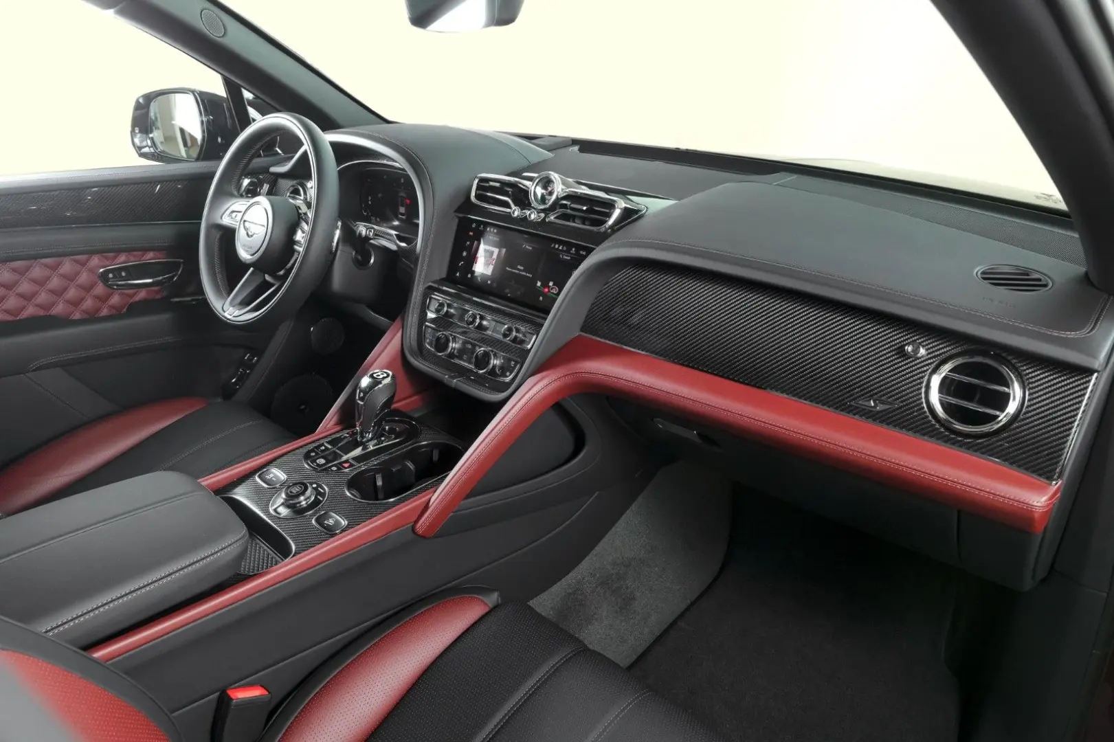 Bentayga S V8 - Naim, Diamond Quilt Spec.