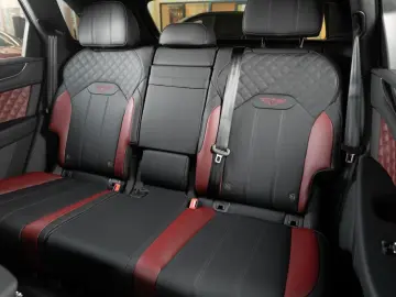 Bentayga S V8 - Naim, Diamond Quilt Spec.