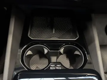 550xe Luxury
