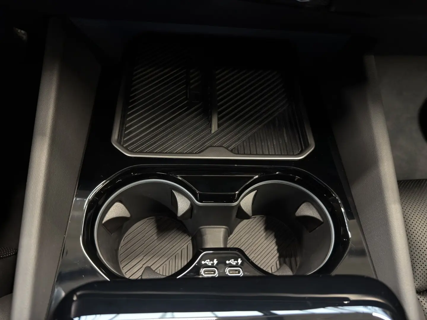 550xe Luxury