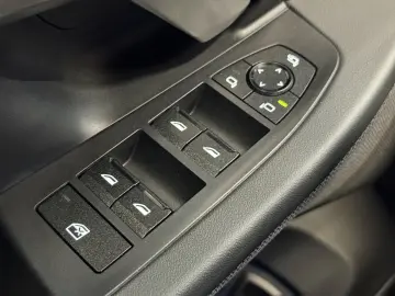 550xe Luxury