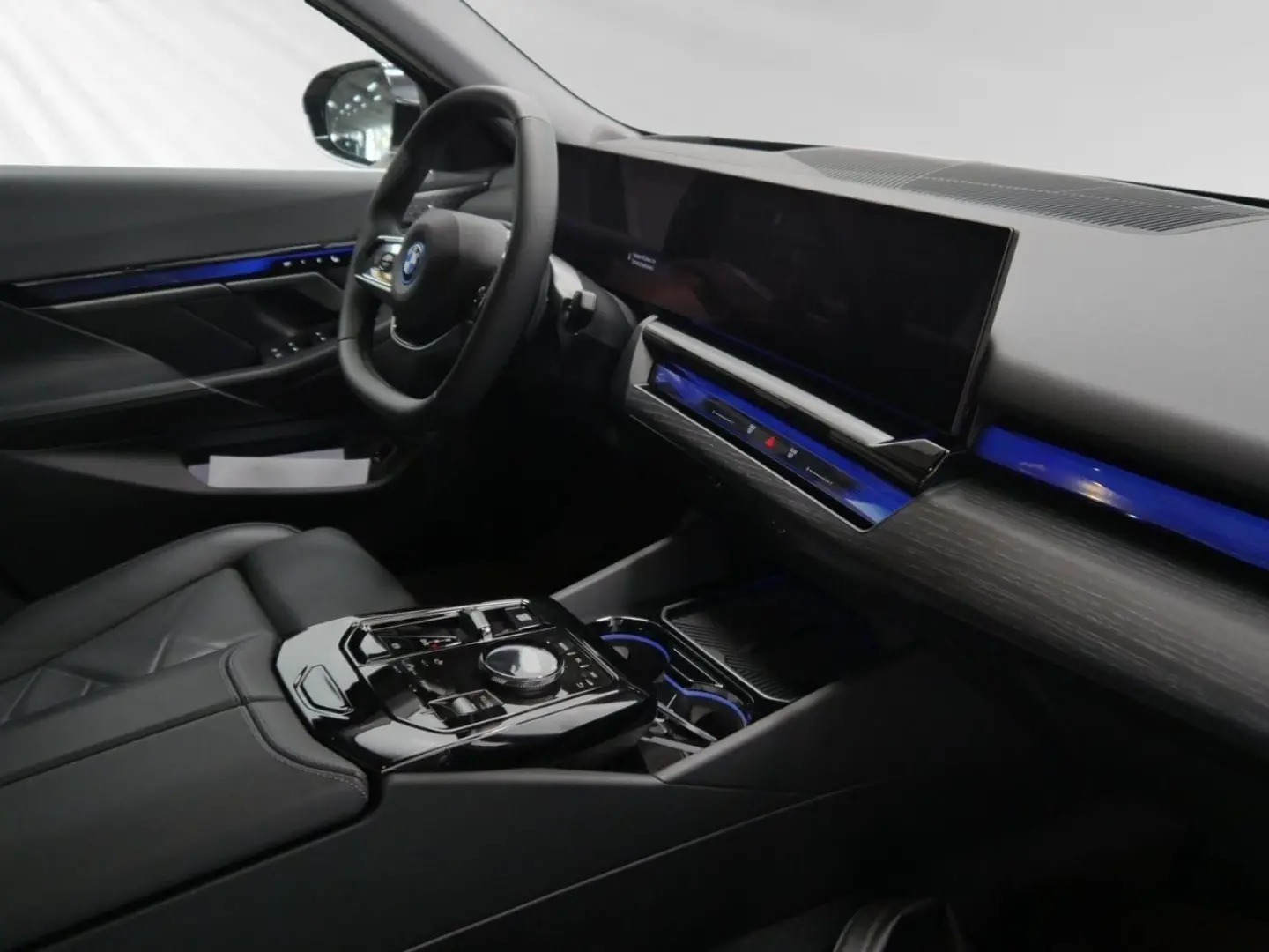 550e xDrive Bowers&Wilkins
