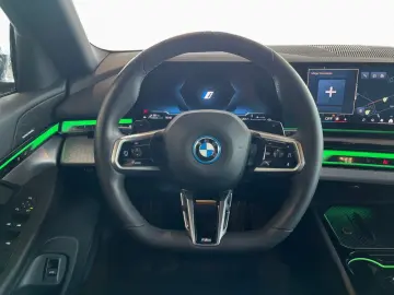 550e xDrive MSport