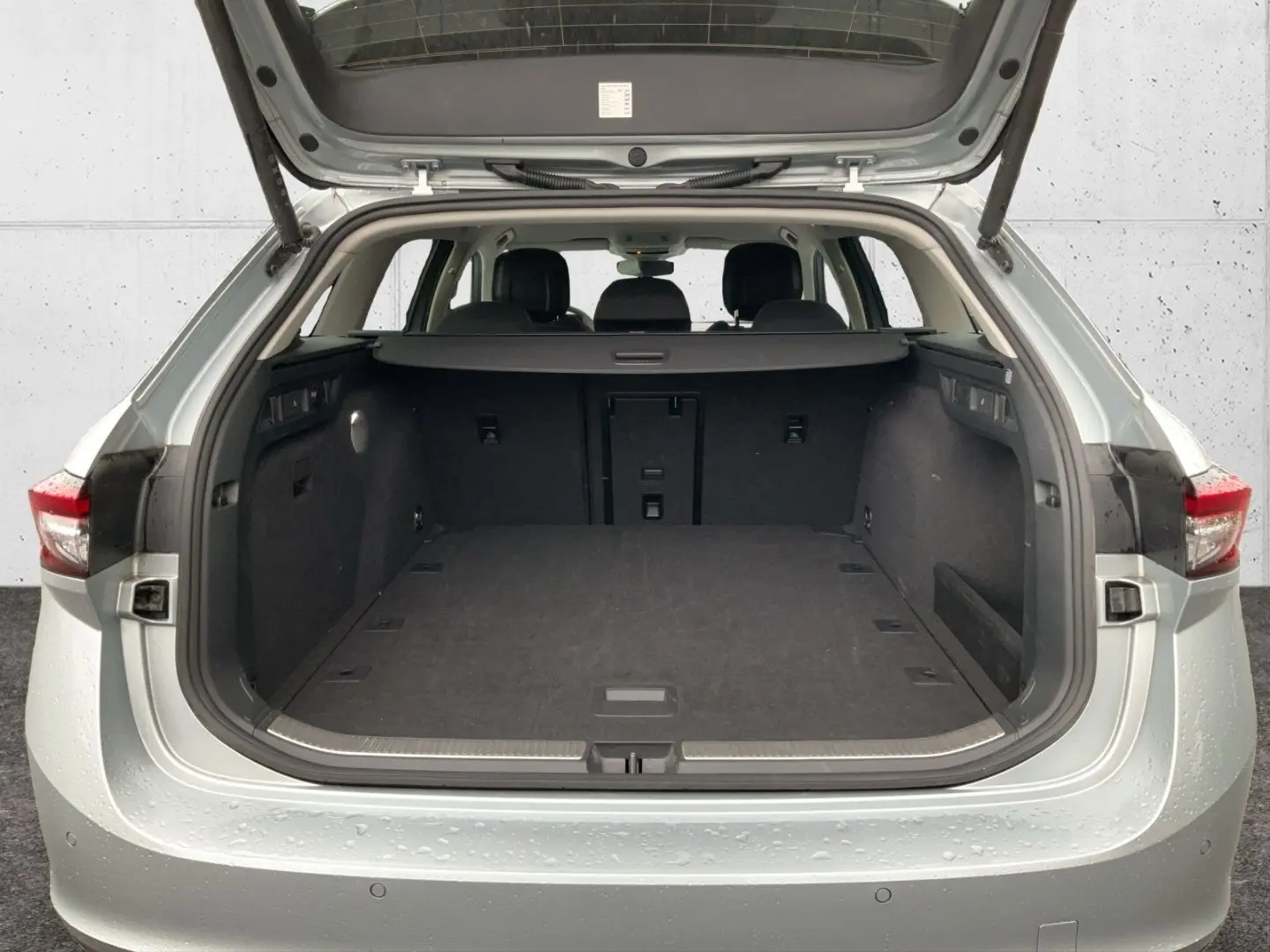 Superb Combi Selection 1.5 TSI Navi Kamera DigiC