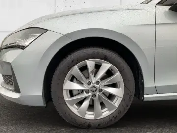 Superb Combi Selection 1.5 TSI Navi Kamera DigiC