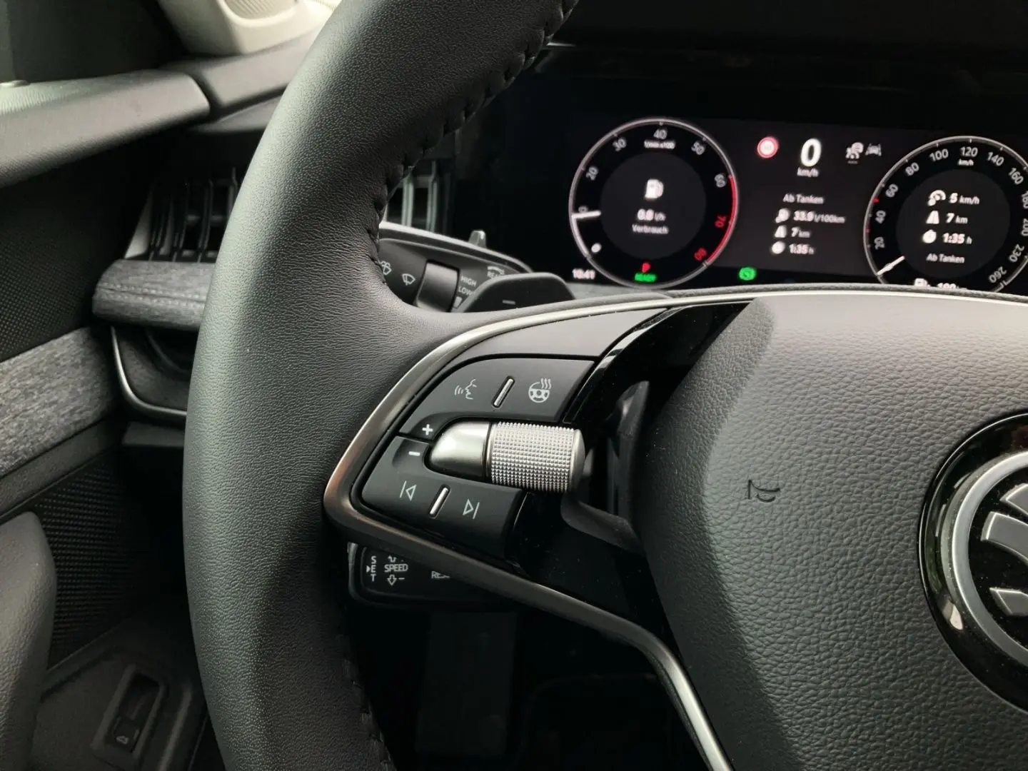 Superb Combi Selection 1.5 TSI Navi Kamera DigiC