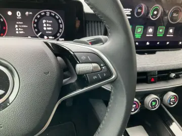 Superb Combi Selection 1.5 TSI Navi Kamera DigiC